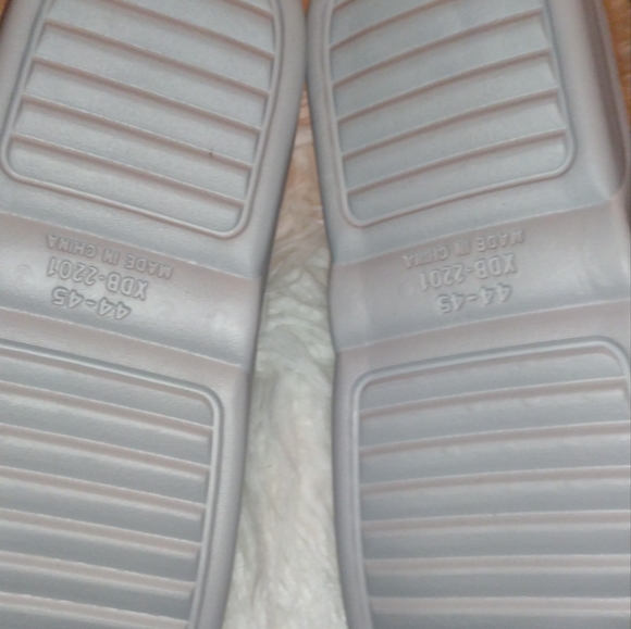 NEW IMITATION CROCS - Picture 5 of 12